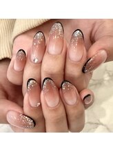 グリーディ(greedy)/大人ガーリーネイル