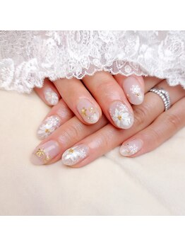 ピオニーネイル(peony nail)/ホワイト ポインセチア