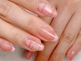 大人ピンクのチェックネイル☆