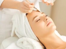 サロン ド ディジェール(Salon de Degel)