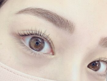 ヨハク 市川店(yohaku)の写真/ナチュラル可愛い目元を演出するなら《次世代まつげパーマ》♪メイク時間短縮&すっぴんにも自信を☆