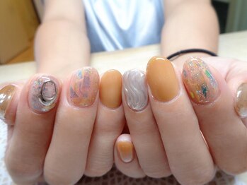 アミュリー ネイル アトリエ(Amury nail atelier)/うるつやシャイニー☆夏ネイル♪