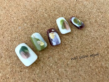 ☆カーキニュアンスネイル☆