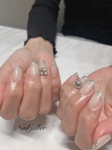 ネイルジュリエ(Nail julier)/華やかシンプルデザイン