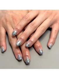 ラメグラデーションネイル