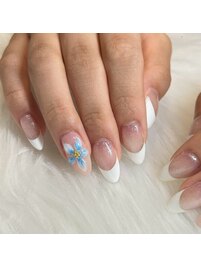 フレンチネイル