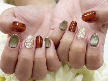 プルミエ ネイル(Premier Nail)の写真/定番デザイン～ニュアンス・韓国ネイルまで多彩なアート★定額でもカラー変更・カラーのご提案もOK♪