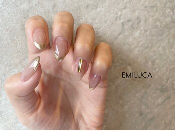 エミルカ(EMILUCA)/