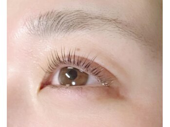 プレーヌリュンヌ(La Pleine Lune)/まつ毛パーマ根本からアップ!