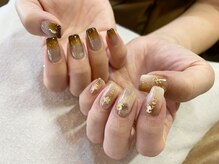 ロータス Lotus/アシンメトリーネイル