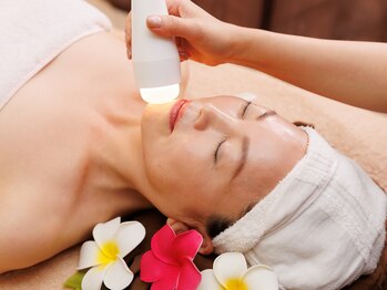 カリン ベル(KARIN BEL)/