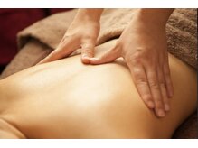 桃源郷もものにわ 関内店/アロマリンパマッサージ