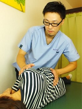 カイロプラクティック リフレックス(Rｅ Ｆｌｅｘ)の写真/【全身矯正85分¥5500】お悩みに合わせ首・肩・腰を調整☆身体の土台である骨盤・骨格の歪みを徹底改善！