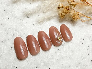 シンプルワンカラーネイル