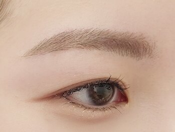 アイタス 木場店(aitas)の写真/形を整えて理想の印象の美眉に変身☆【美眉スタイリング「パリジェンヌジュシィブロウ」¥4840】