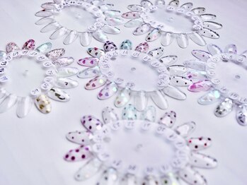 フレチル(frachill)/ホログラム色見本