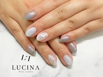 ネイルスタジオ ルキナ(LUCINA)/c-236 水色チューリップネイル