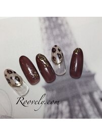 大人のレオパードネイル