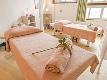 モミオス(MOMIOS)/ベットメイク