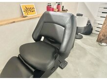 シャンプー台での施術も寝心地良くて最高です♪