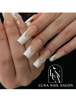 ルナ 東中野(LUNA)の写真/長さだしは[スカルプorチップ]どちらでもOK！ロングネイルは美爪に◎ワンホンデザインも長さだしが映える！