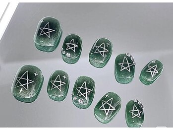 Best Nail 銀座店【ワンホンネイル・スカルプ・パラジェル・上品ジェルネイル】/持ち込み星10本やり放題