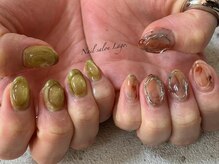 ネイルサロン ラゴ(Nail salon Lago.)/アシメネイル