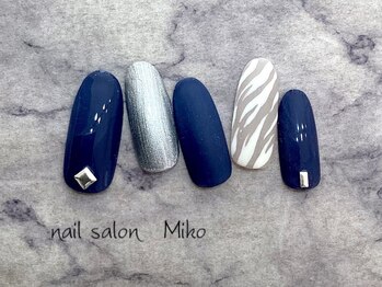 ミコ(Miko)/12月 定額デザイン¥7,700