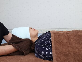 健康サロン オザキ(OZAKI)/ヘッドマッサージ