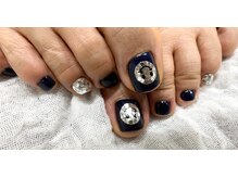 ネイル シスター(nail sister)/ニコちゃんフットネイル