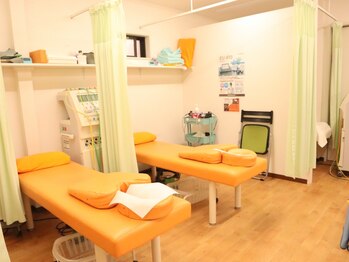 六角橋つつみ接骨院/お子様同伴可能&駐車場完備