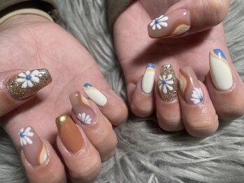 ジェルネイルやり放題