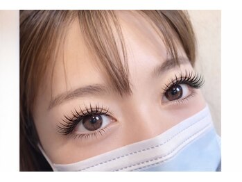 メガミ アイラッシュラウンジ(MEGAMI EYELASH LOUNGE)/バインドロックデザイン♪