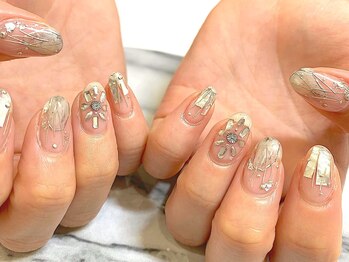 ネイルサロン ティディ(TIDY)/クリアパーツ/アートし放題¥8500