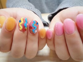 うねうね★☆おもちゃネイル
