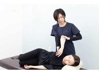 よくする CoCoLo新潟/施術風景