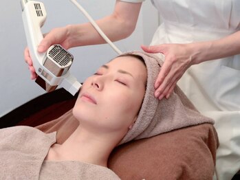 ジ．インペリアル 金山駅店(G.IMPERIAL)の写真/[贅沢欲張りコース*顔脱毛+うる肌ケア¥11980→¥5480]ムダ毛をケアしながら毛穴洗浄&美容液導入でしっとり◎