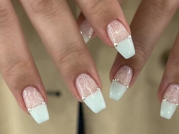ジェミーネイル エビス(Jemiy nail ebisu)/レースフレンチスタッズ