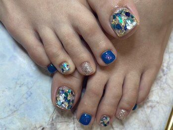 ネイル スパ ココプラス(Nail spa Cocoplus)/ブルーシェル偏光フレークネイル