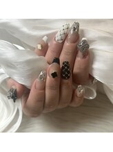 クリスタルネイル イオンモール都城駅前店/お姉さんギャル