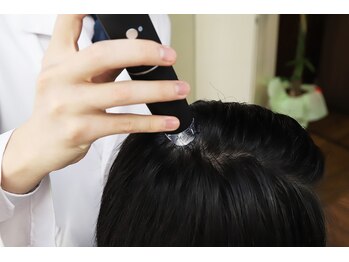 サロンドミヤシタ(SALON DE MIYASHITA)/マイクロスコープ頭皮診断