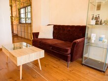 フリージア バイ レ ヴィエリス(Freesia. by Re'VIELISS)の雰囲気(ゆったりと過ごせる店内☆)