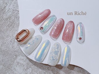 アンリッシュ 新宿東口店(un Riche)の写真/800種以上の定額デザイン・丁寧な施術が人気の秘密☆美しいフォルム&カラーで色気感じる大人可愛い指先へ