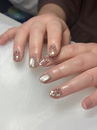 大人の落ち着きネイル