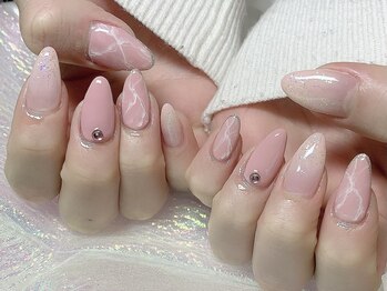 カットアンドスタイル クラウン(Cut & Style Clown)/ジェルやり放題 ［横浜/横浜駅］