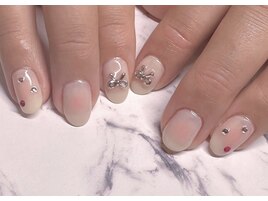 期間限定価格チークネイル¥6,000