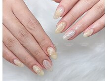 ハロ(Halo)/ニュアンスネイル