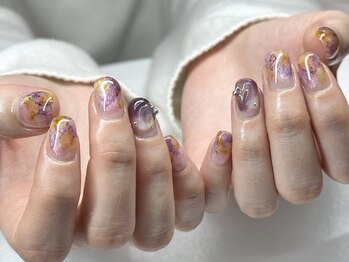 ラリーフ(LARiUGH)/