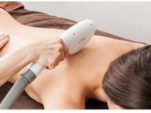 おうちサロン しゅろ/背中の脱毛はスタッフにお任せ♪