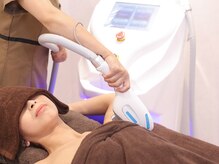 サロンドリュクス(salon de Luxe)/イオン導入脱毛